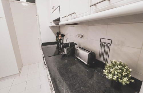 Park view beautiful apartment Bilbao - Photo 34