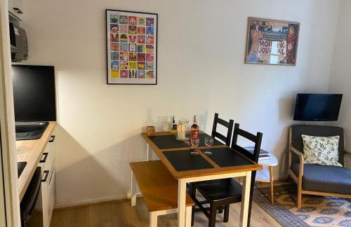 AU 47 ALLÉES D'ETIGNY - CENTRAL & STANDING - avec parking - Linge de lit et de toilette inclus - Foto 18