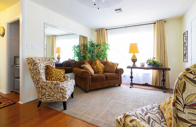 Mariposa Monarch Walk to River - Foto 16