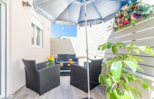 Sophia's Comfortable Home with a Private Backyard - Foto 37