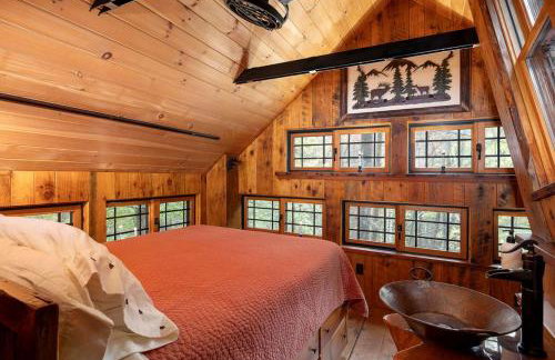 Tree House Rental Ideal for a Unique Getaway near Lake Sunapee in New Hampshire - Foto 12