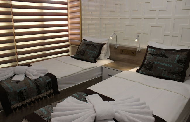 Iberia Villas - Photo 3