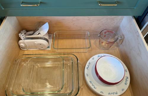 Hot Tub, 5BR2BTH in Guthrie, OK- Near EdmondOKC - Photo 22