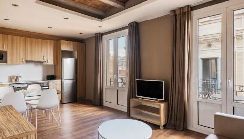 Milà Apartamentos Barcelona - Foto 2