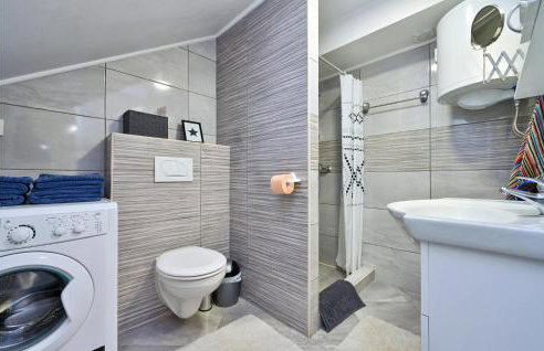 Awesome Home In Paruzevina With Sauna - Foto 44