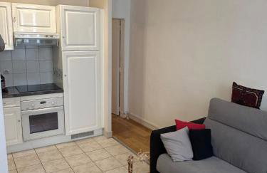Parisian modern Flat 10 min walk to The Louvre - Foto 8