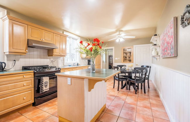 Cozy Houses in Downtown Toronto by GLOBALSTAY - Photo 73