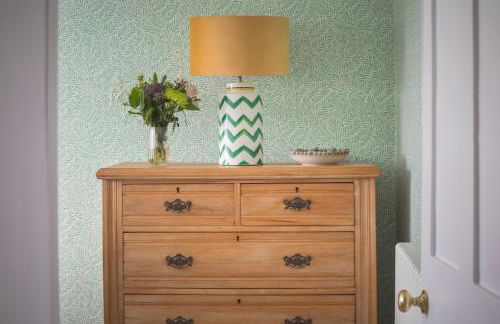 Boutique Retreat in Central Bath - Photo 14