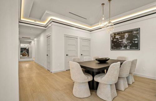 2Linkd Homes | 9BR•All Private Baths | Pool |Gated - Foto 41