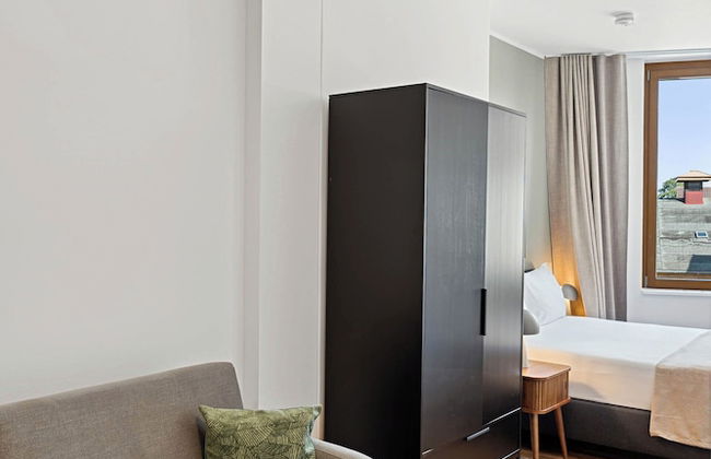 Limehome Memmingen Maximilianstraße - Foto 12