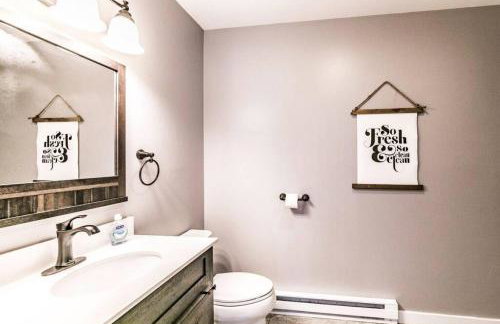 Blue Heron Family Home by Sylvan Beach Sleeps 12 - Foto 22