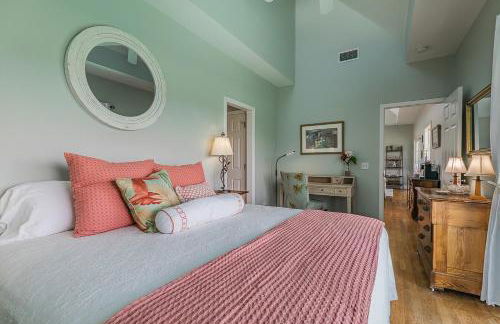 Seaside Bungalow With Million Dollar Views - Foto 24