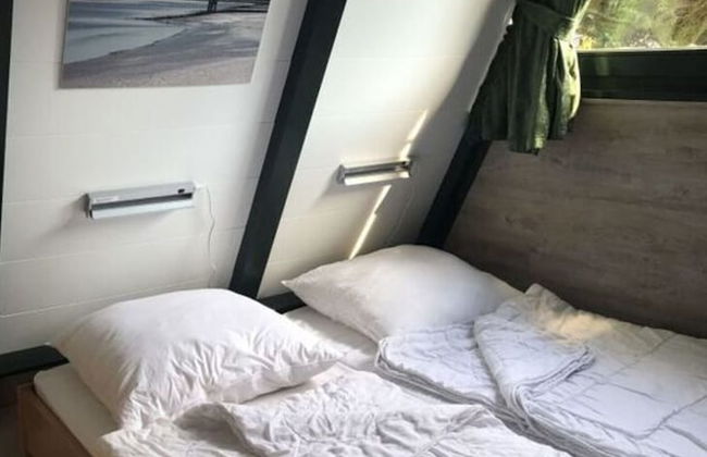 Roof-only House Modern Retreat - Photo 4