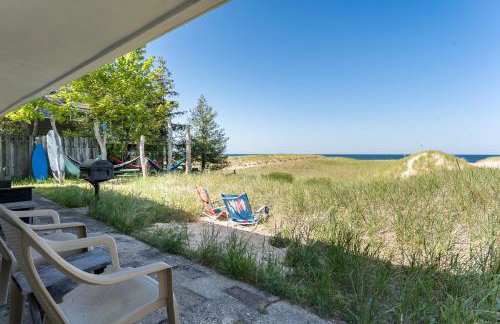 Serenity Beach, just steps from the beautiful shores of Lake Michigan - Foto 32