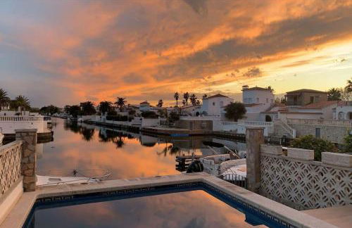 Casa Serenity au canal avec piscine et amarre - Foto 33