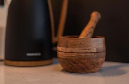 Hiraeth - Luxury Lodge with Hot Tub, Close to Beach - Photo 20