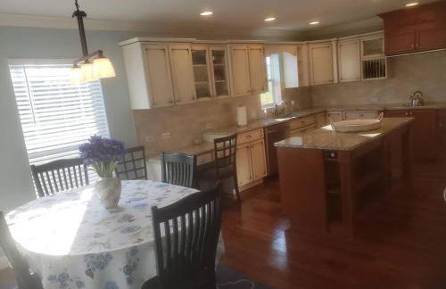 4BR Private Dock, Warm Spring Canal, Kayaks, Canoe - Photo 26