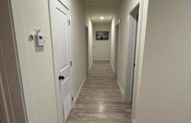 Spacious 3 bedroom 2 bath home in Downtown - Foto 65