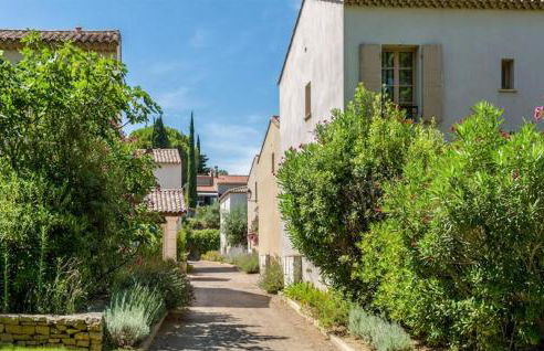 2 Bedroom Nice Home In Saint-Laurent-De-La-Ca - Foto 11