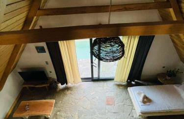 Unique wooden villa with pool - Foto 22