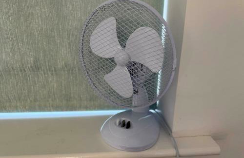 Delightful Self Contained Garden View Retreat - Foto 15