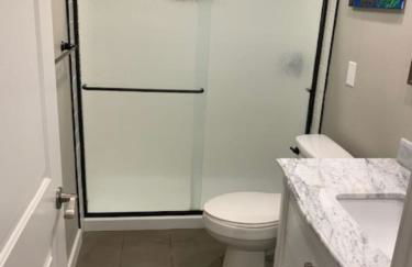 Updated Spacious Home & Hot Tub - Foto 39