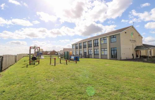 Corton Retreats At Waterside Park - Photo 41