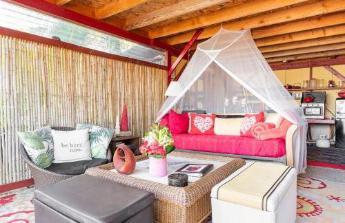 THE MAGICAL LAVA TEMPLE with EPIC Volcano Views! - Foto 29