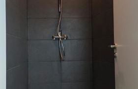 Tolstov Apartments - City Apartments with 2 , 3 and 6 Rooms - 15 Min to Messe DUS and Old Town DUS - Foto 20