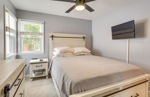 Chippewa Lake Cottage with Fire Pit! - Foto 16