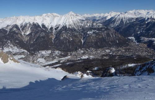 Spacious 3 bedrooms apartment - Foto 18