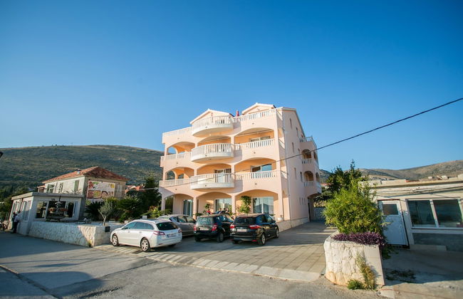 Sea you soon by the beach 2bedroom suite - Foto 24