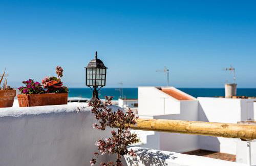 Habitaciones y Apartamentos en el centro La Jábega by Conil Home - Photo 22