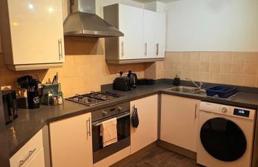 2 bedroom 2 bathroom ground floor apartment in central location - Foto 45
