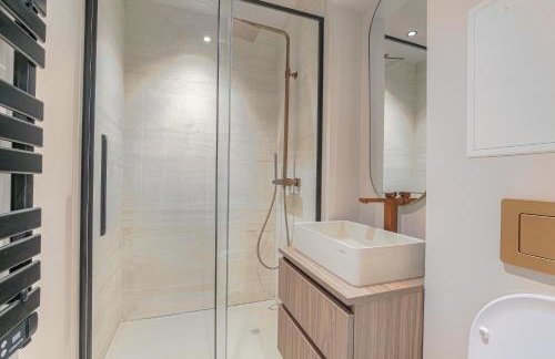 Studio with sleeping area for 4, Saint-Didier - Foto 9