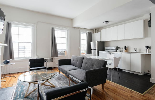 West Village 2 BR and Private Roof Deck - Foto 12