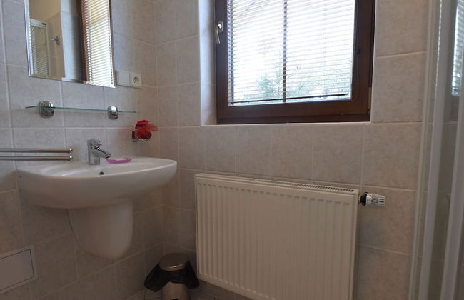 Villa by Lake & Slopes - Photo 19