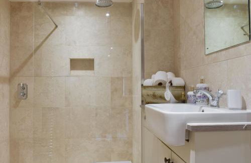 Stable Cottage - Photo 12