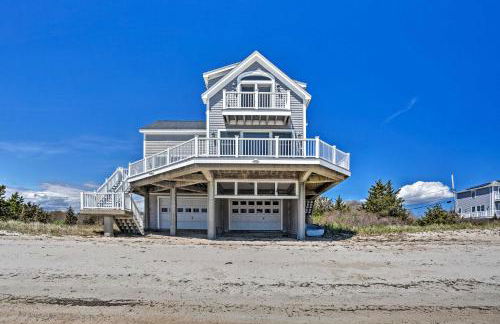 Sunny Beach House Getaway - Steps From Water! - Foto 32