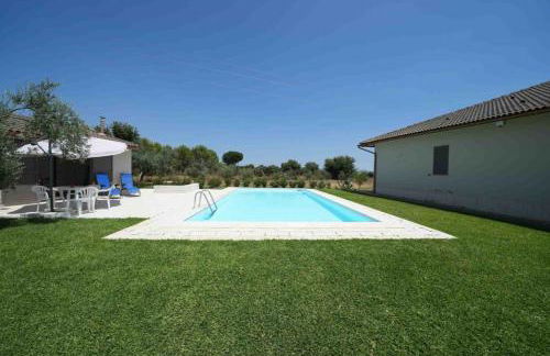 Accogliente villa con piscina - Foto 1