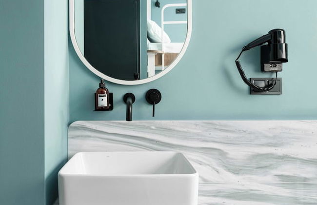 Zeus is Loose Hostel - Photo 50