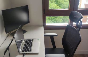 Digital Nomad Paradise - Garaje/PC monitor - Foto 11