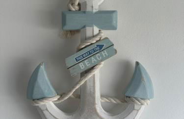 The Boat Cottage - private beach access - Foto 13