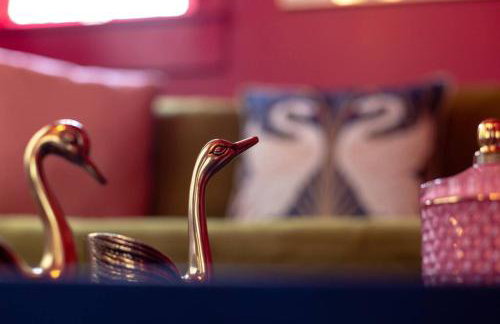 The Swan - Vibrant East Hill Getaway - Foto 28