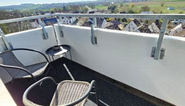 MR Living I modernes Apartment mit Einzelbetten, voll ausgestattete Küche, Balkon, WLAN, Parkplatz, ideal für Monteure I GI03 - Foto 3