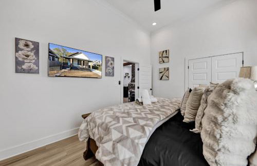 Avondale Home - Photo 13