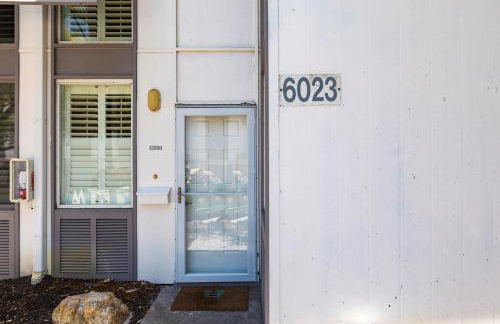 6023 WPW Townhome with Picturesque Pond View - Foto 24