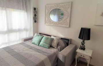 Campezo Suite Madrid Airport - Photo 20