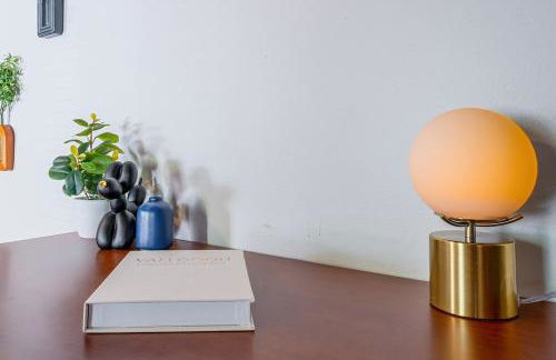 Heritage Haus - Luxe 2BR w Deck, Pets OK, Wi-fi, Near Marietta Sq - Foto 15