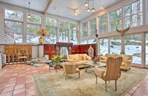 1 Mi to Lake Wallenpaupack: Spacious Poconos Villa - Foto 2